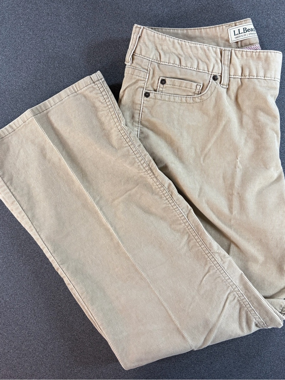 Women’s L.L. Bean Pants SIZE 16 Reg BEIGE Favorite Fit Straight Leg Corduroy